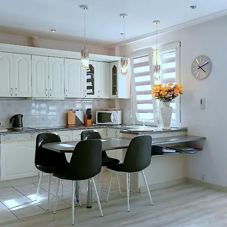 In Nowe Mit Garten By Interhome * Kołobrzeg