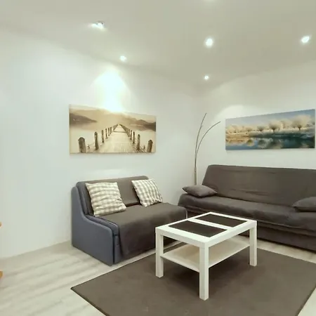 In Nowe Mit Garten By Interhome * Kołobrzeg