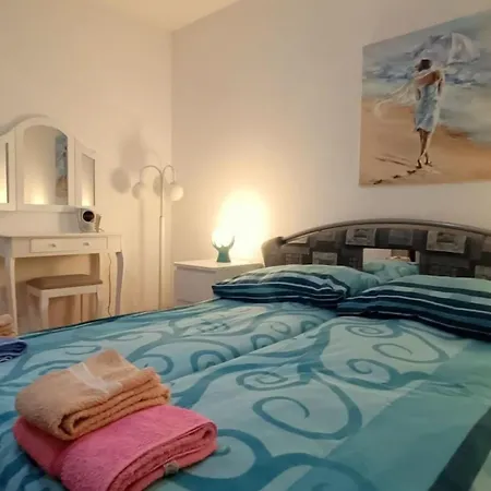 In Nowe Mit Garten By Interhome Apartamento Kołobrzeg