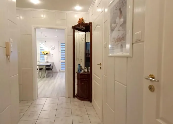 In Nowe Mit Garten By Interhome Apartman Kołobrzeg